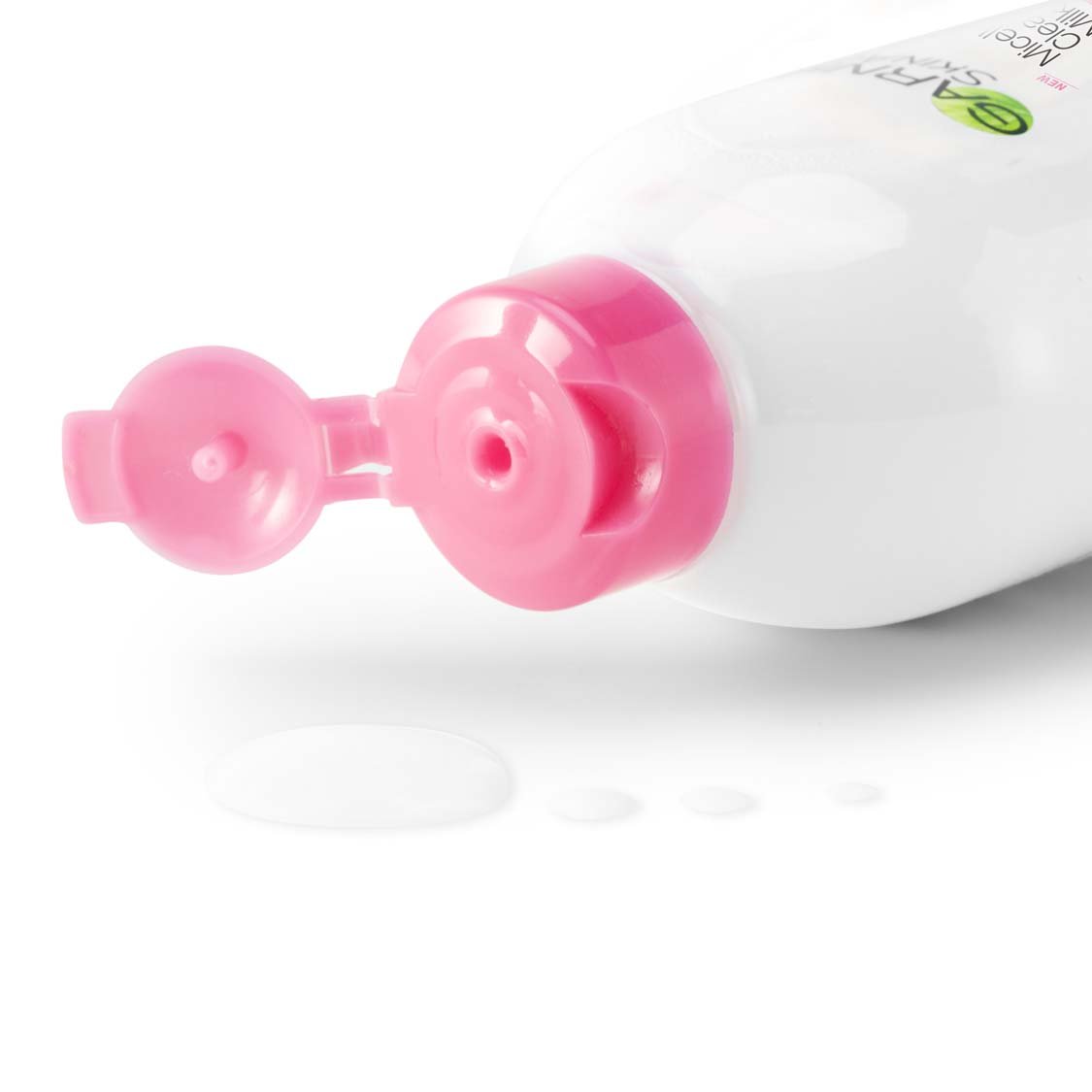 3600542137324 Garnier SkinActive Micellar Cleansing Milky Water 400ml cap