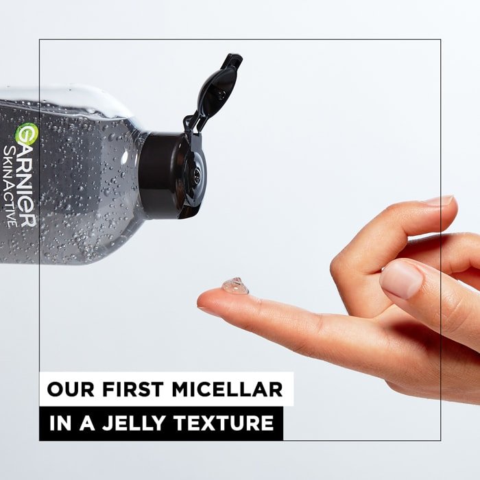 2 SkinActive Micellar Cleansing Charcoal Jelly